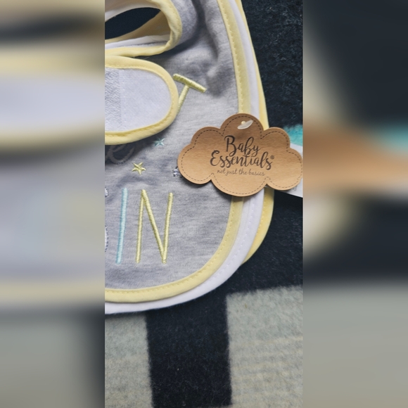 Baby Essentials 3Pk Bibs - Yellow - Picture 6 of 7